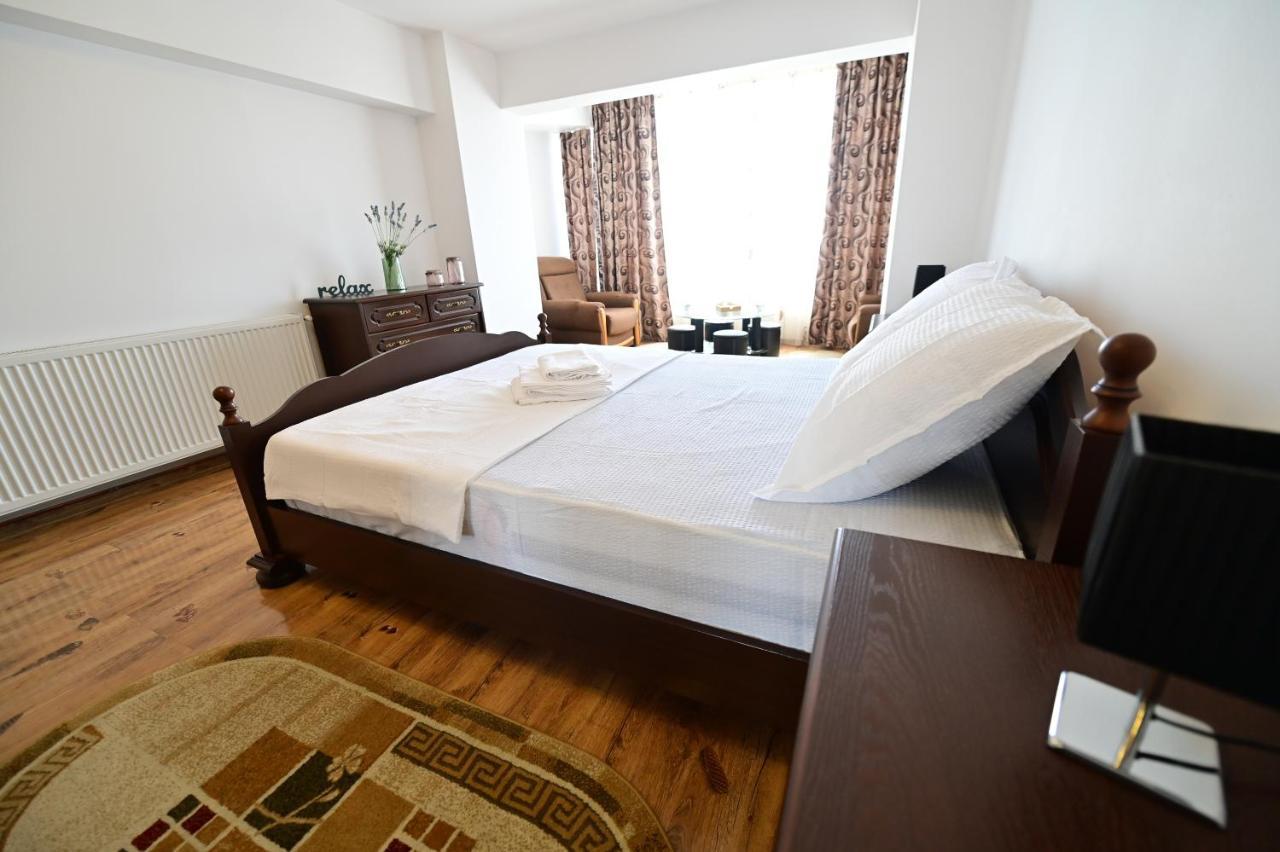 Vacation Apartment With Free Parking Сібіу Екстер'єр фото